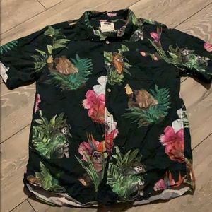 Disney Star Wars Ewok Hawaiian Button Up Shirt